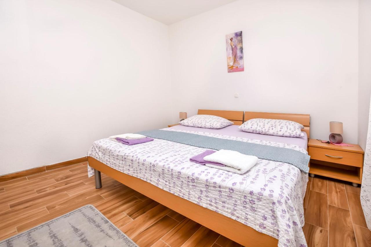 Apartments Markovic Рогозница Екстериор снимка