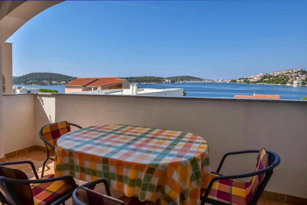 Apartments Markovic Рогозница Екстериор снимка