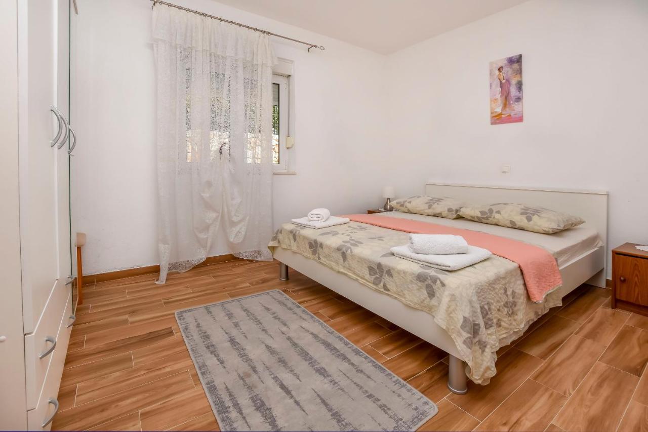 Apartments Markovic Рогозница Екстериор снимка