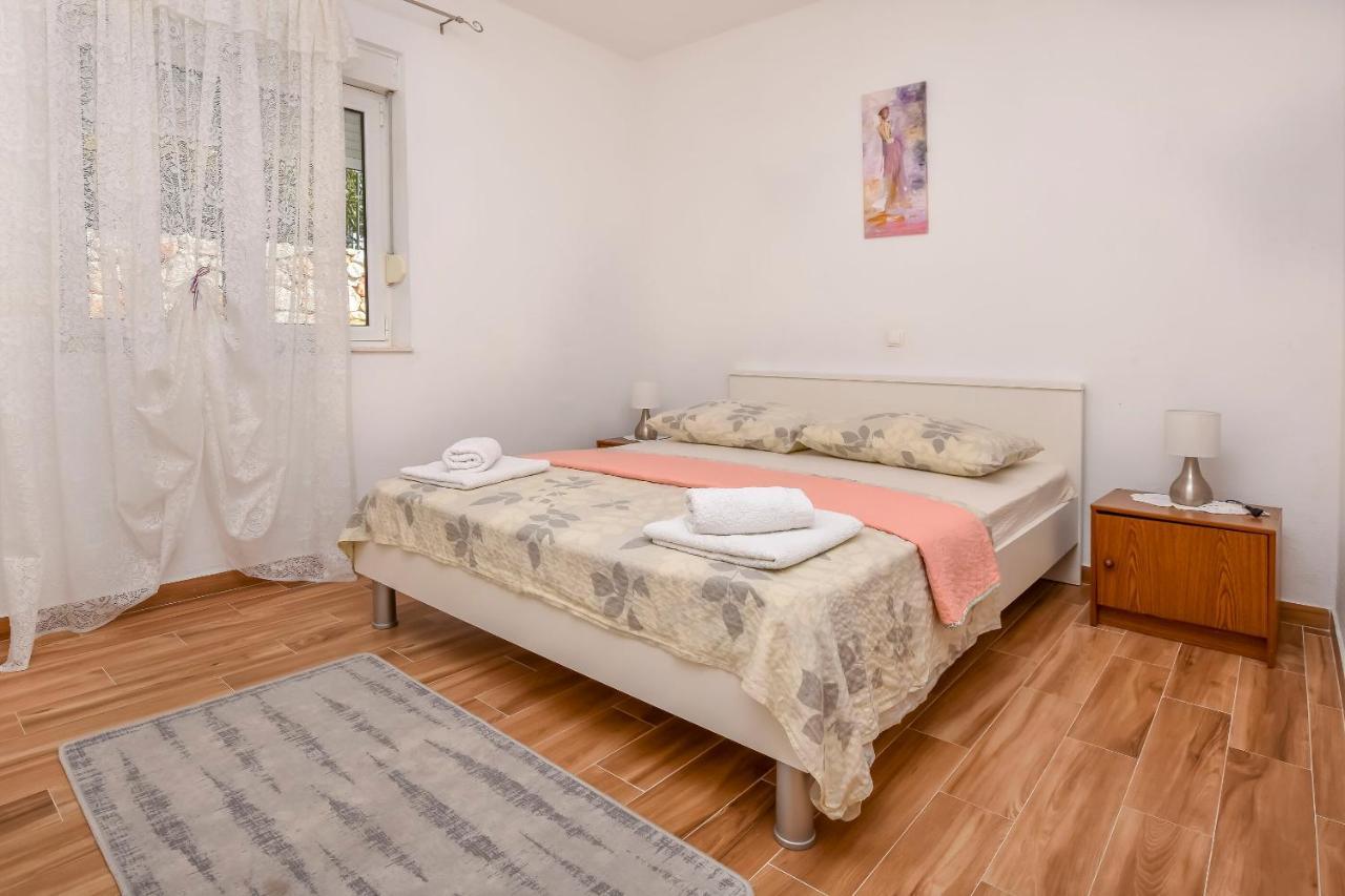 Apartments Markovic Рогозница Екстериор снимка