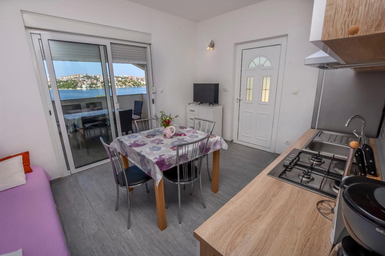Apartments Markovic Рогозница Екстериор снимка