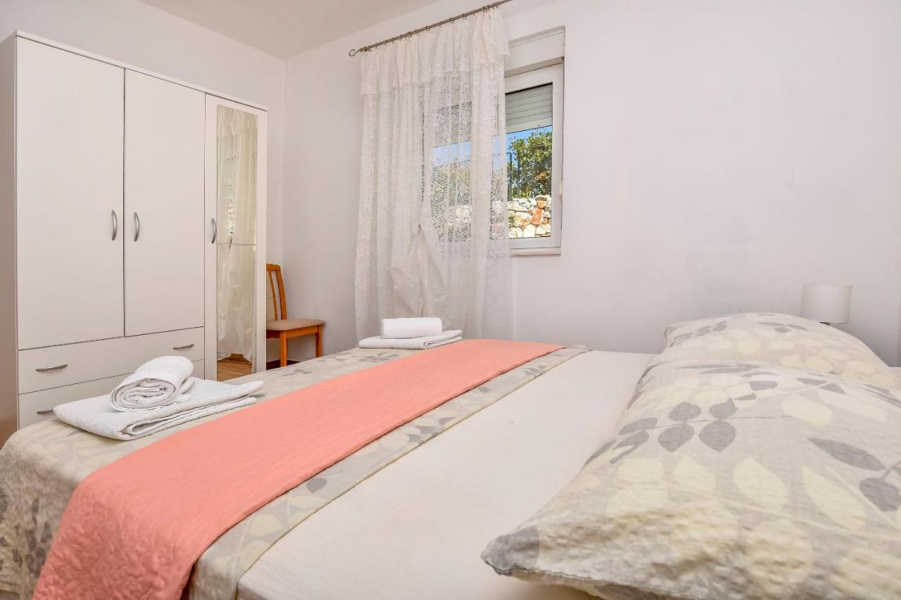 Apartments Markovic Рогозница Екстериор снимка