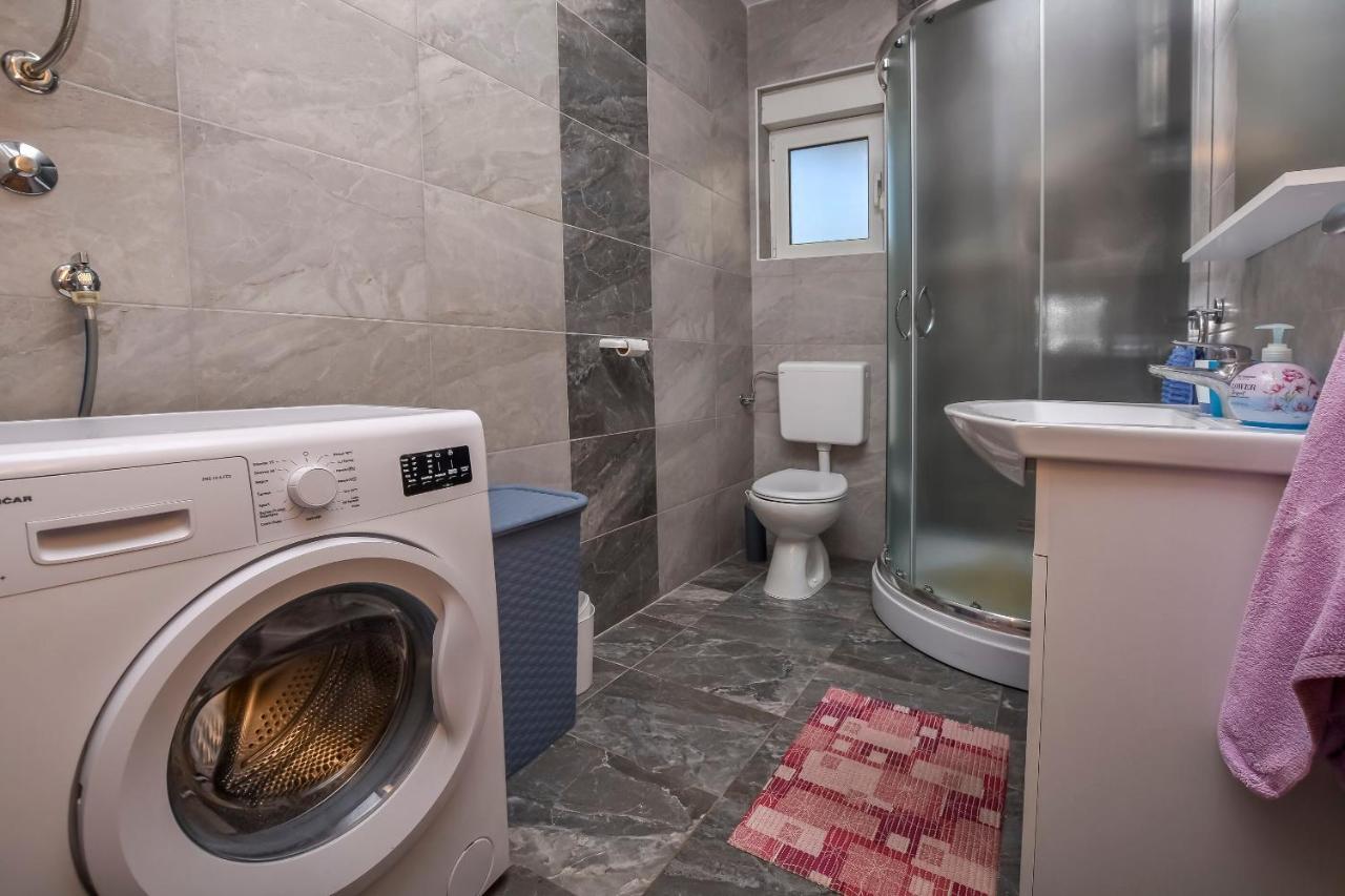 Apartments Markovic Рогозница Екстериор снимка