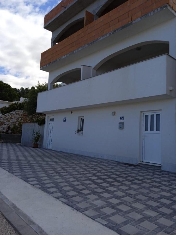 Apartments Markovic Рогозница Екстериор снимка